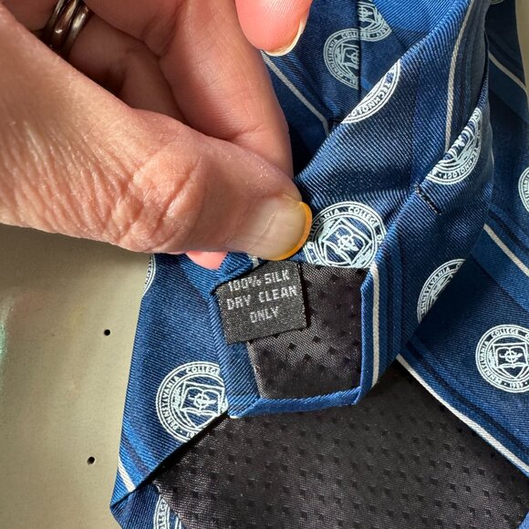 Pennsylvania State University Penn College of Technology Silk Tie NCAA Football - Picture 7 of 8